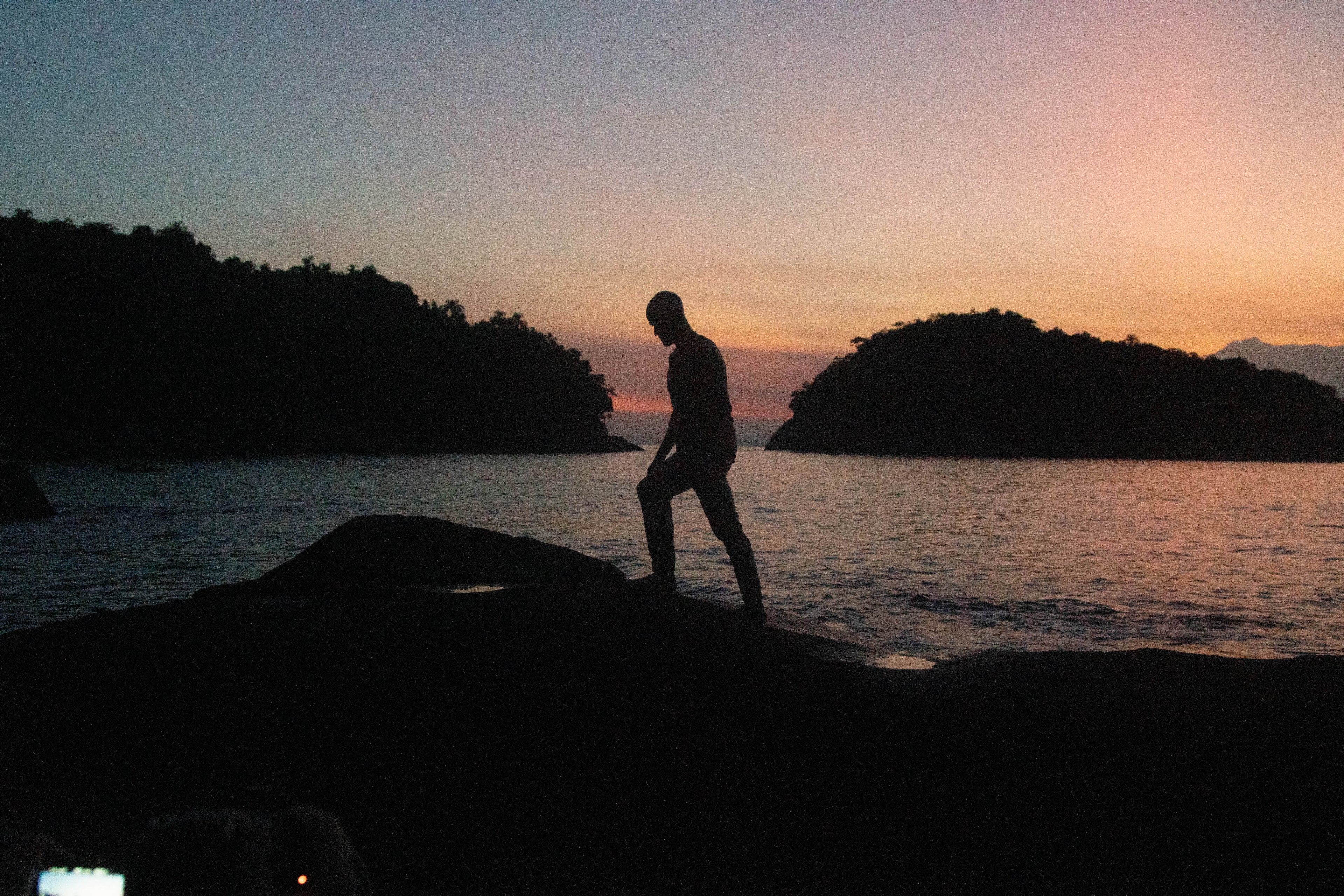Cameron Saul - Bahia (Official Video) Watch For Free